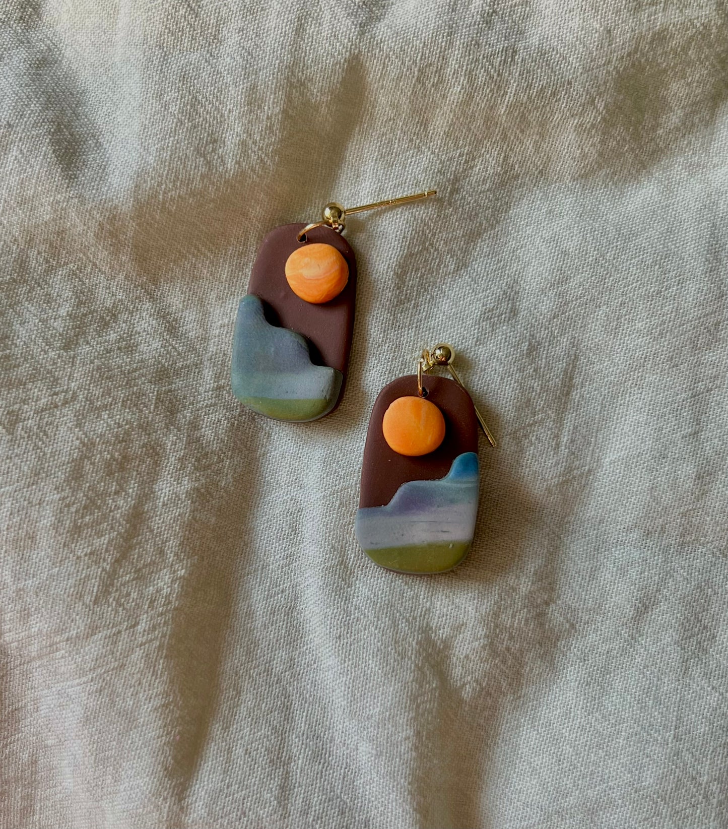 Mini Fall Horizon Dangles