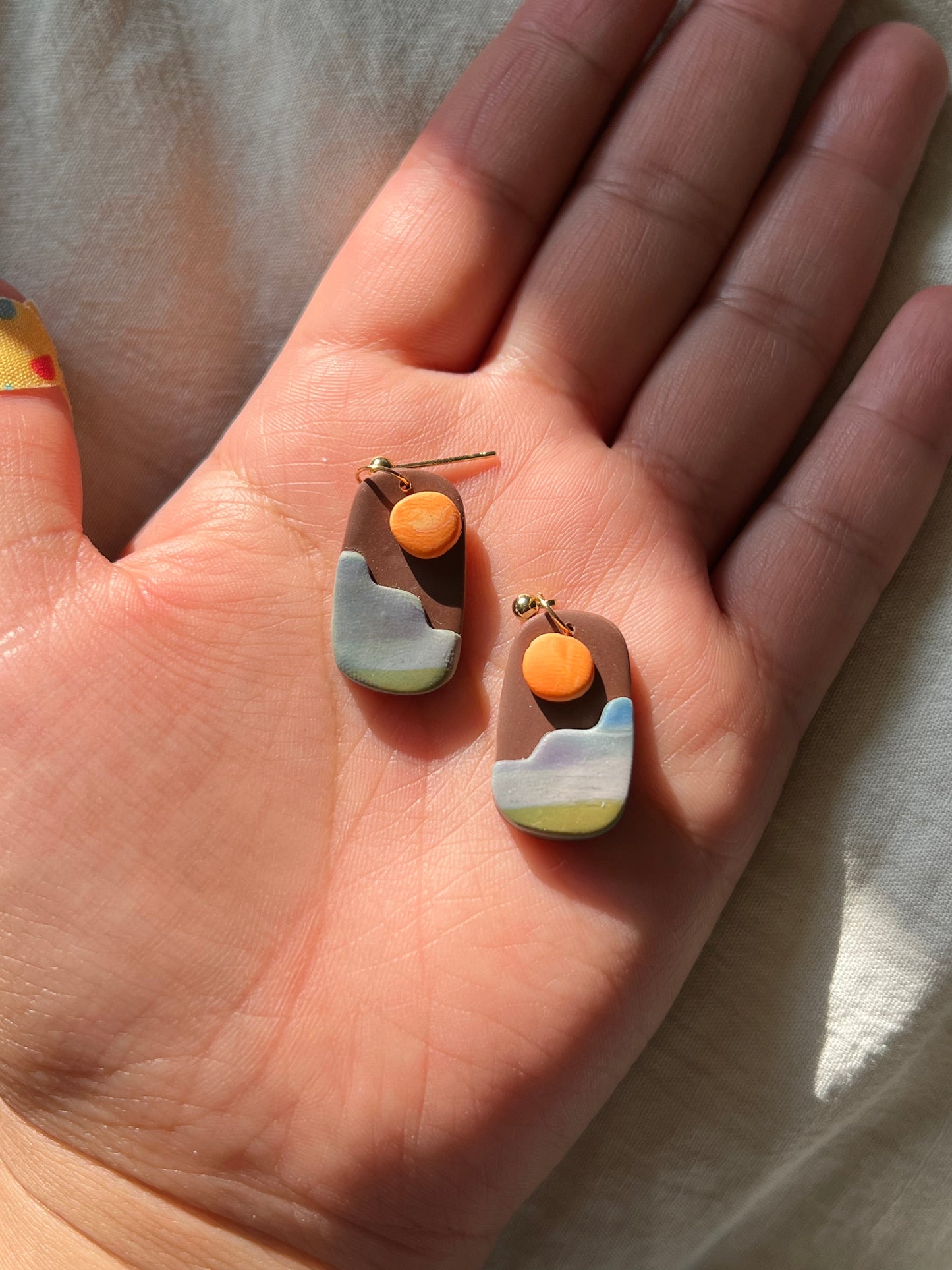 Mini Fall Horizon Dangles