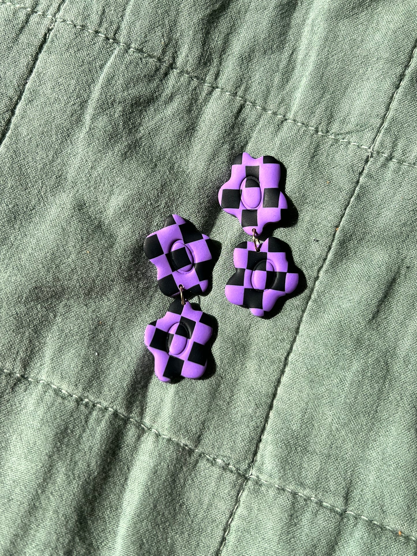 Black & Purple Checkered Flowers Dangles