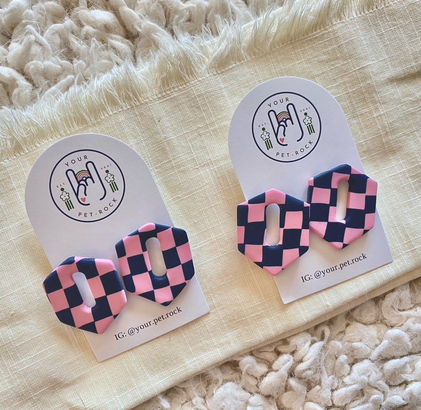 checkered long hexagon donut earrings︱pink love midnight collection