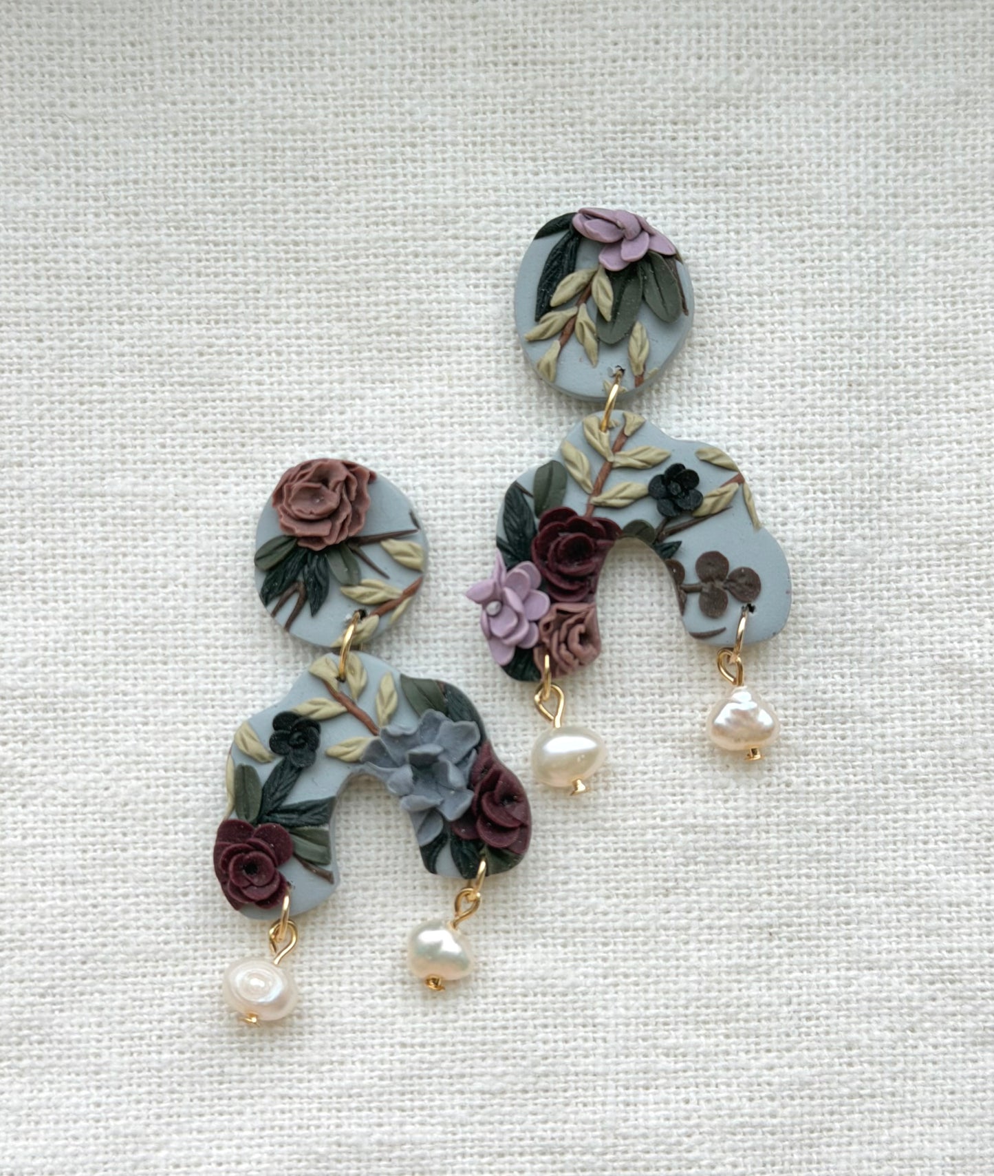 Dark Romantasy Curved Arch Earrings with Freshwater Pearls