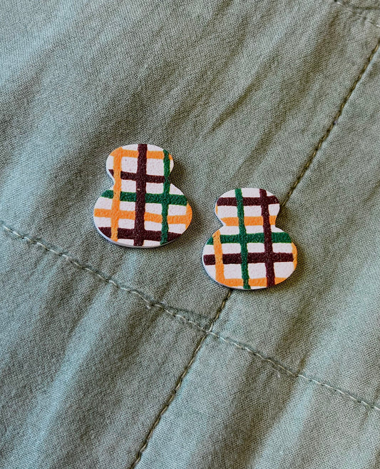 Fall Lines (thick) Organic Blob Studs