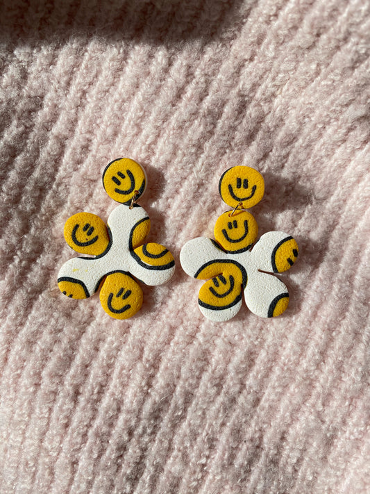 smiley on white retro flower earrings