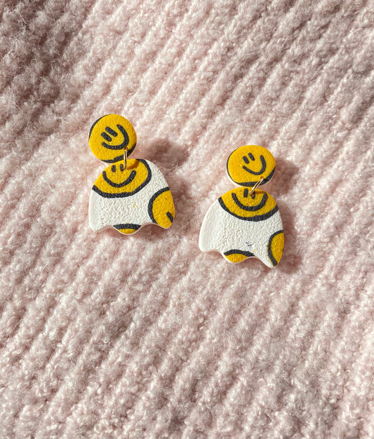 smiley on white upside down tulip earrings