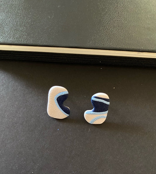 blue and white abstract B studs